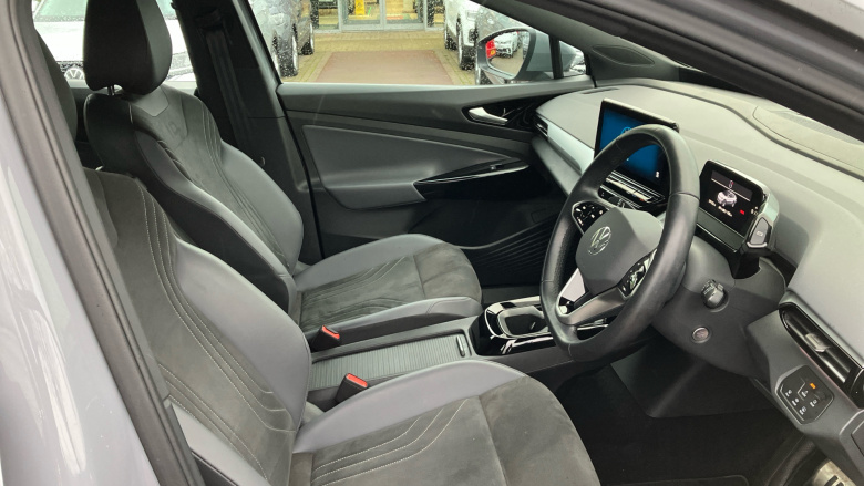 Volkswagen ID.4 109kW Life Pure 52kWh 5dr Auto Electric Estate